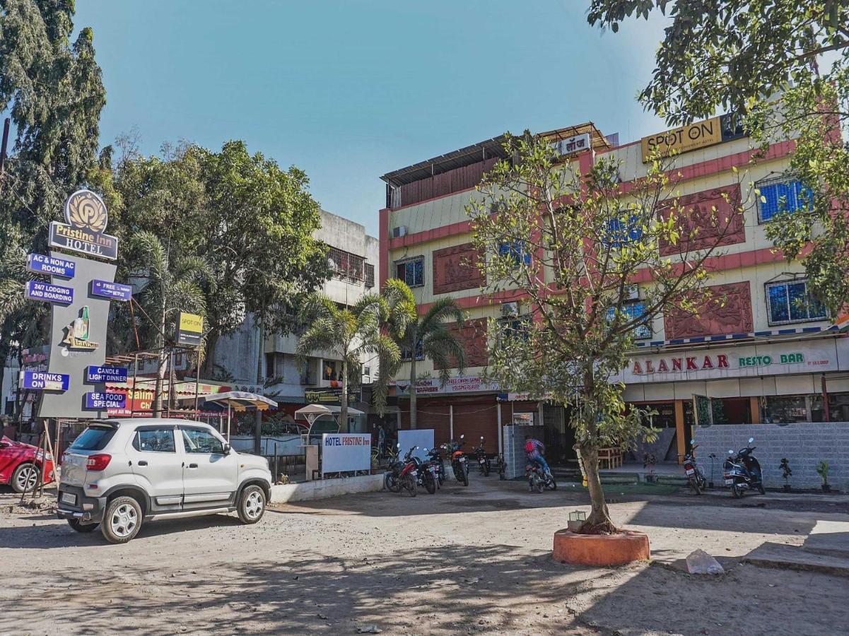 Collection O Shreya Hotel Talegaon Dabhade Buitenkant foto